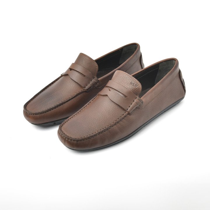Mocassins classiques et confortables