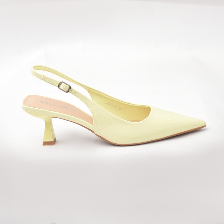 Escarpin slingback élégant à bout pointu et talon moyen