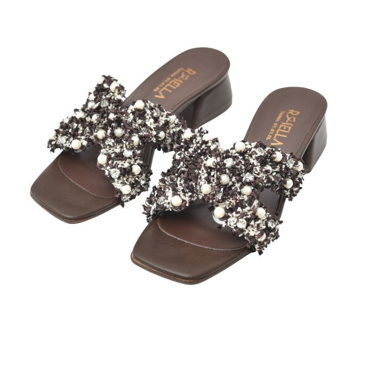 Mule à Talon avec Brides Texturées